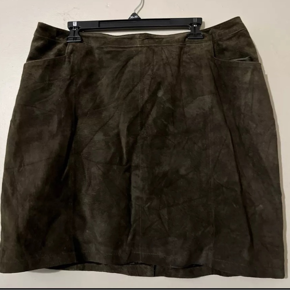 Venezia Jeans 100% leather mini skirt - size 18